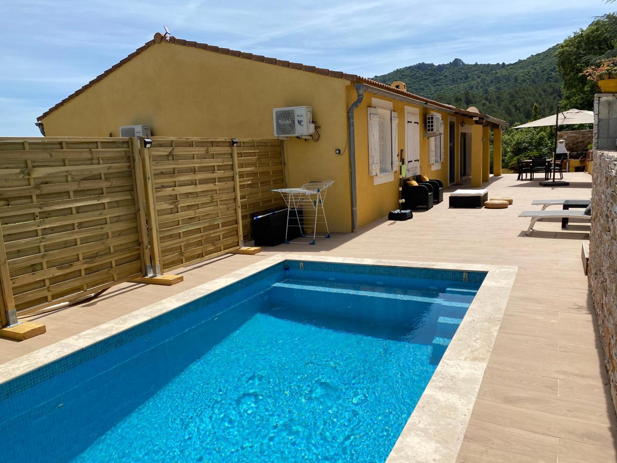 Magnifique Villa Avec Piscine, Sauna Et Hammam La Crau Exterior photo
