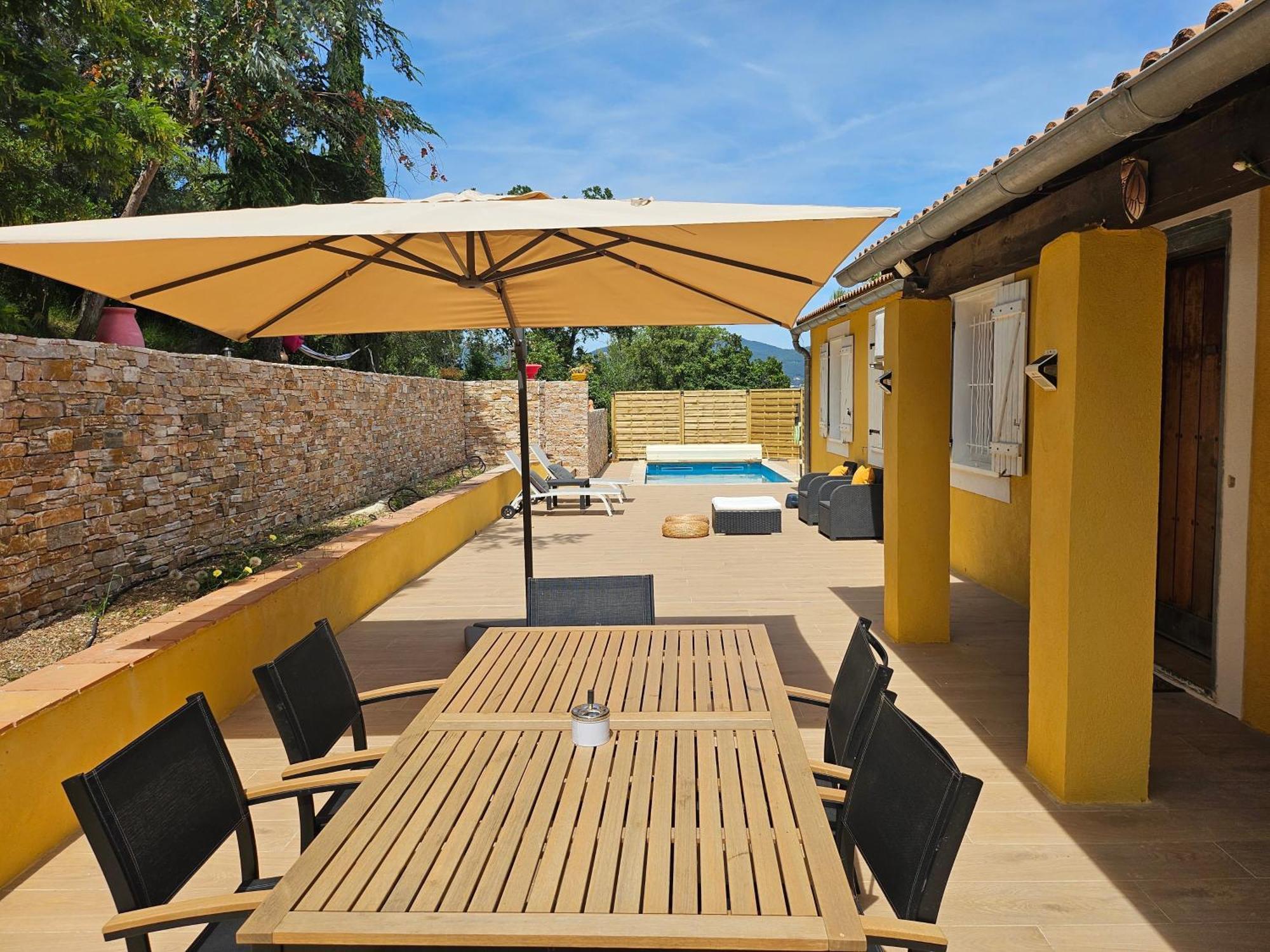 Magnifique Villa Avec Piscine, Sauna Et Hammam La Crau Exterior photo